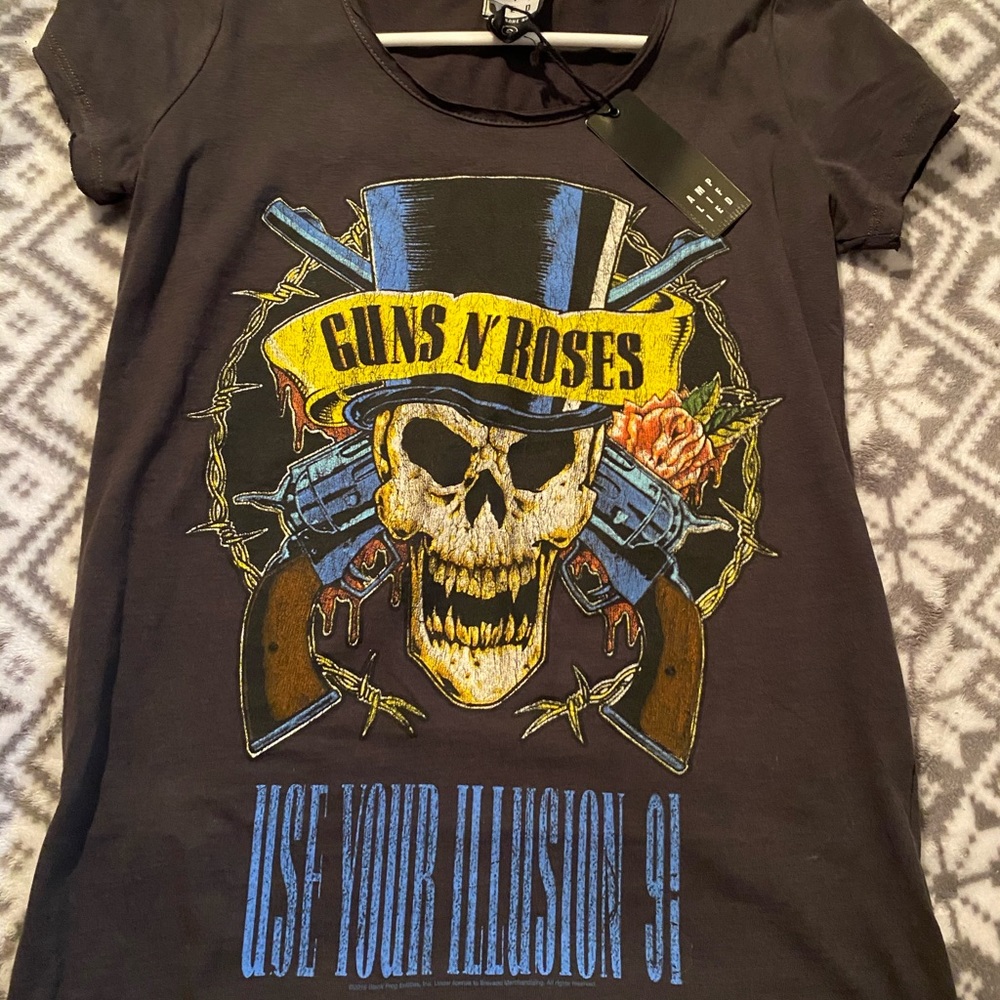 Guns n roses tshirt